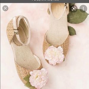 Joyfolie Haily Raffia Ankle-strap Flats